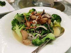上汤西蓝花-杭州香格里拉·香宫中餐厅