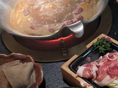 -湊湊火锅·茶憩(上海合生汇店)