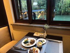 -通安客栈中餐厅·何家小馆