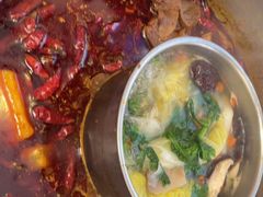 -金鼎雪山牦牛杂火锅(理县总店)