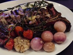 -卡佩罗意大利餐厅及酒吧Al Cappello Trattoria