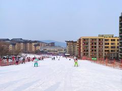 -中旅松花湖滑雪场