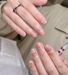 -安娜美甲美睫沙龙