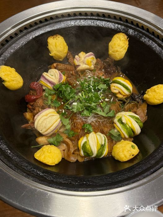 万里闯关东铁锅炖菜馆(吉林大路店)图片