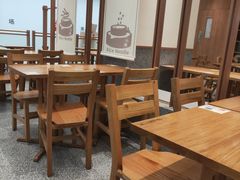 大堂-小满手工粉(上海品尊国际店)