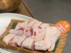 -得意咚瓜·顺德鱼生·冬瓜火锅(深圳首店)