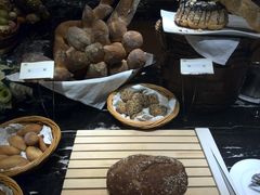 -安徽饭店·白鹭阁自助餐厅(梅山路店)