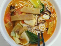 -蒙自源米线大王(花园城商场店)