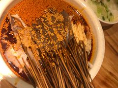 -嘉州叶婆婆钵钵鸡(建设路店)