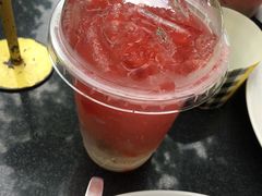 -莓园冰淇淋店