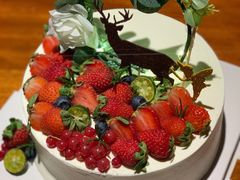 -半勺舒舒生日蛋糕店