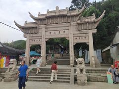-灵岩山风景区