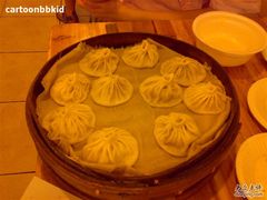 浓香猪肉包-老班长手工灌汤包老店(东山店)