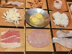 -银米·云南传统过桥米线(双廊黑金冠店)