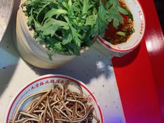 -厂花素芬九宫格火锅(红光店)