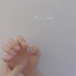 -花系美·美甲美睫精品店