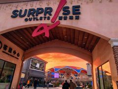 -斯普瑞斯奥特莱斯