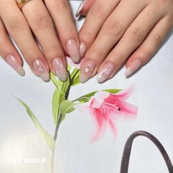 -LILY NAILS美甲美睫