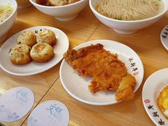-朱新年·苏式汤团·面点(北寺塔店)