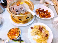 -汗腾格里·风味餐厅(新疆驻京办店)