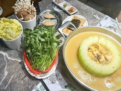-禄婶鸡煲·打边炉