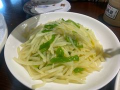 -阿峰饭店·本地土菜馆·农家土鸡煲·一品神仙鸡(报福店)