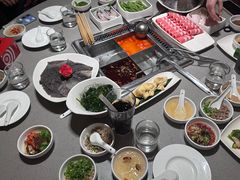 -海底捞火锅(旭辉MALL店)