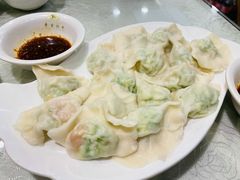 角瓜鸡蛋虾仁水饺-黄家饺子东北特色菜馆(湖滨商业街店)