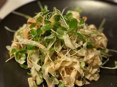 香椿芽拌锅巴皮-同庆楼(金宝汇店)