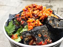 -黑色经典臭豆腐·湖南特产(坡子街店)