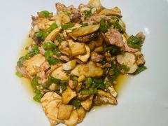 -吃饭皇帝大(长宁龙之梦店)