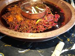 鸳鸯锅-華·丫丫火锅供销社(老城店)