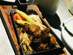 铁锄牛排-穹六人间 people 6(岳阳路店)