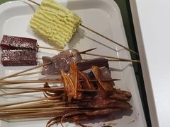 -佰人王串串香火锅(洋珠巷店)