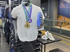 -迪卡侬(大英山店)