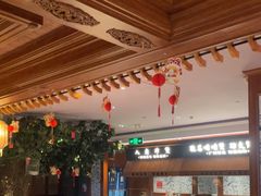 -八府香鸭·啫啫煲(华山路店)