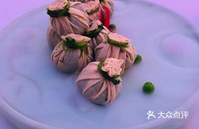 Cabbage and Shrimp Pomegranate Dumplings
