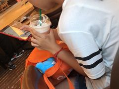 -星巴克(北京通州新光大中心店)