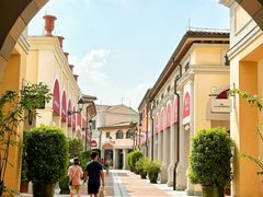 -佛罗伦萨小镇广佛名品奥特莱斯(疏港路店)