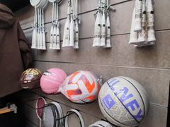 -YONEX苗江运动城(源深店)