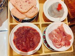 -旧街市鲜货老火锅(大光路店)