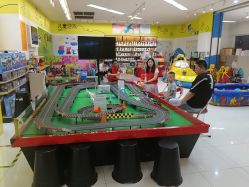 -孩子王(世茂国际广场店)