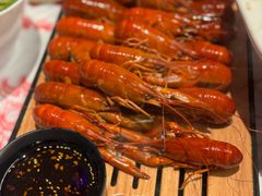 -肥肥虾庄·金牌油焖大虾(汉街SKP店)