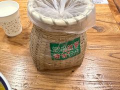 -云阿蛮云南生烫牛肉米线(奉贤路店)