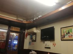 -王记酱骨头馆(新华路一店)