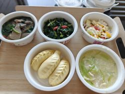 -巍阁月子中心(国贸店)