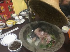 -姚记抚仙湖野生菌石锅鱼庄