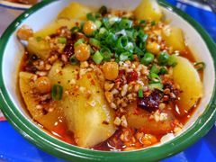 -马路边边串串香形象店(磐石路店)
