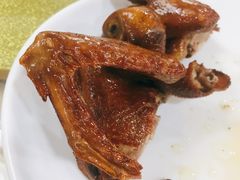 红烧乳鸽-吉莲利苑海鲜酒家(珠海拱北28年老字号店)
