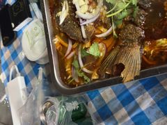 -老街烧烤大排档·地道湖北菜·龙虾馆(汉口火车站店)